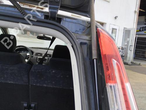 BP30132774C138 main image