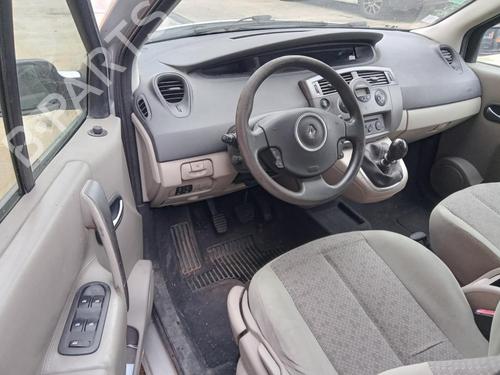 Used Front left interior door handle RENAULT SCÉNIC II (JM0/1_) 1.6 16V (JM1R) (112 hp) 27036445