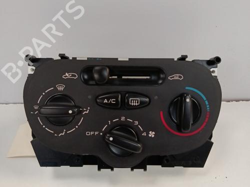 AC Styreenhet / Manøvreringsenhet PEUGEOT 206 Hatchback (2A/C) 1.6 i (89 hp) 29565181