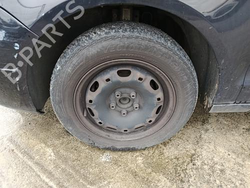 Used Left front driveshaft VW POLO IV (9N_, 9A_) 1.4 TDI (70 hp) 32095750