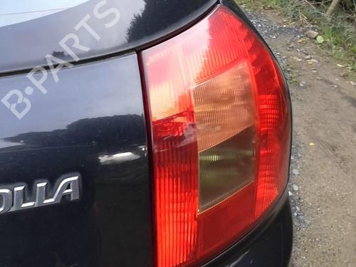 Right taillight TOYOTA COROLLA (_E12_) 2.0 D-4D (CDE120R, CDE120L_) | BP27031474C35 