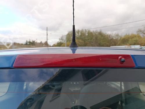 Troisième feu stop RENAULT TWINGO II (CN0_) 1.2 16V (CN04, CN0B) (75 hp) 30848931