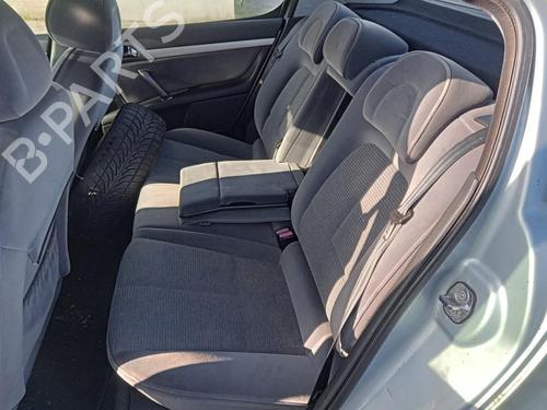Used Seat buckle PEUGEOT 407 (6D_) 1.6 HDi 110 (6D9HZC, 6D9HYC) (109 hp) 27027301