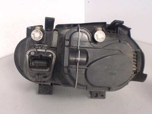 Used Right headlight VW GOLF IV (1J1) 1.9 TDI (90 hp) 27031734