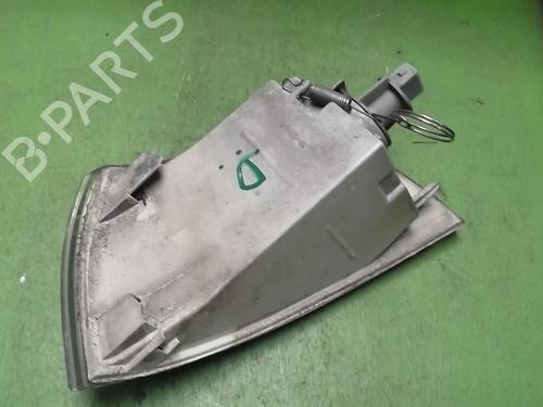 Used Right front indicator FIAT PUNTO (176_) 1.7 TD (71 hp) 27032357