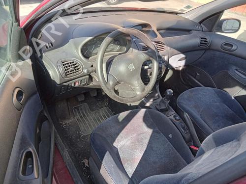 Venstre bagtil invendig håndtag PEUGEOT 206 Hatchback (2A/C) 1.4 i (75 hp) 27036566