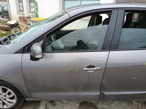 Alzacristallo anteriore sinistro RENAULT SCÉNIC III (JZ0/1_) 1.5 dCi (JZ02, JZ0R) (95 hp) 32126493