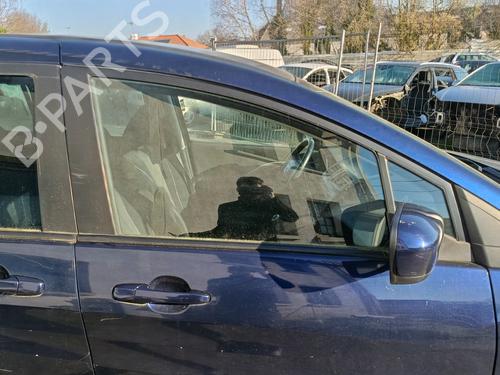 front-right-door-window-mazda-5-cw-2010-32773032 main image