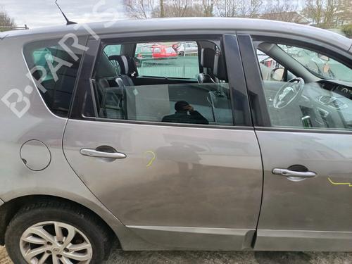 Dør rude højre bagtil RENAULT SCÉNIC III (JZ0/1_) 1.5 dCi (JZ02, JZ0R) (95 hp) 32126477