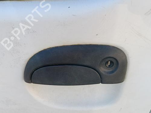 front-left-exterior-door-handle-renault-kangoo-kc01_-1997-33992557 main image