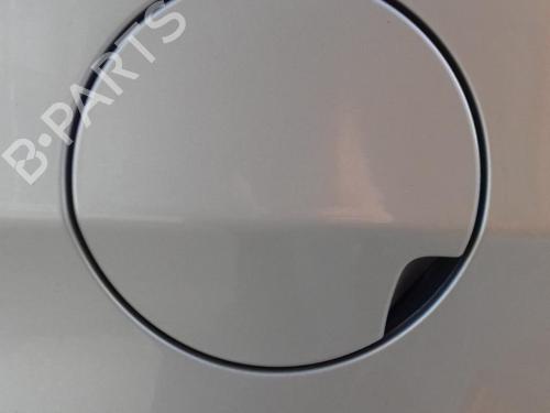Used Fuel flap PEUGEOT 5008 (0U_, 0E_) 2.0 HDi 150 / BlueHDi 150 (150 hp) 27027548