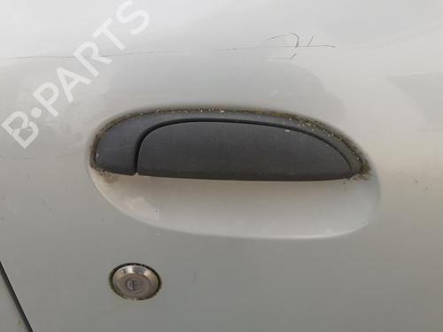 Used Front right exterior door handle RENAULT CLIO II (BB_, CB_) 1.6 16V (BB01, BB0H, BB0T, BB14, BB1D, BB1R, BB2KL, BB3G... (107 hp) 27030214