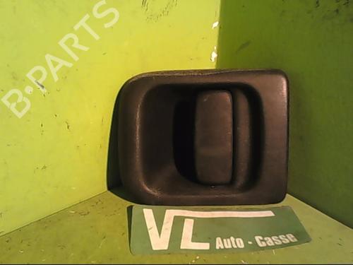 Used Front left exterior door handle RENAULT MASTER II Van (FD) 2.5 D (80 hp) 27029573