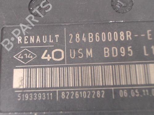 fuse-box-renault-megane-iii-hatchback-bz01_-b3_-2008-27036516 main image