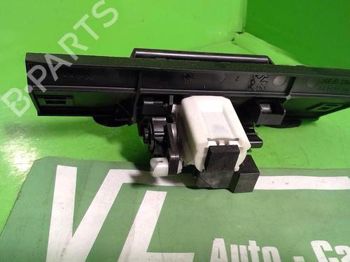 Trunk håndtak PEUGEOT 206 Hatchback (2A/C) 1.4 HDi eco 70 | BP27031910C132 
