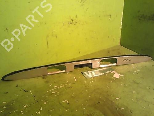 Used Tailgate trim PEUGEOT 307 Break (3E) 2.0 HDI 110 (107 hp) 27029480