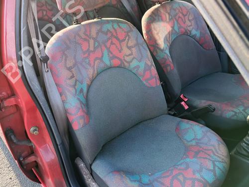 Sedile anteriore destro RENAULT CLIO I (B/C57_, 5/357_) 1.4 (80 hp) 30678485