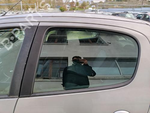 BP30464538C100 main image