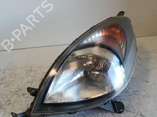 left-headlight-toyota-yaris-verso-_p2_-1999-2000-2001-2002-2003-2004-2005-36250005 main image