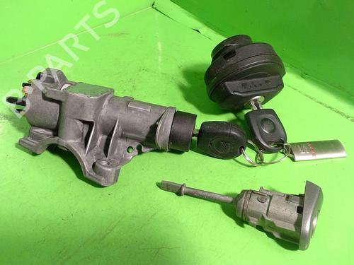 Clé de contact SEAT CORDOBA (6L2) 1.9 TDI (100 hp) 27031928