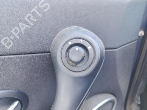 Used Mirror switch Mirror switch RENAULT CLIO III (BR0/1, CR0/1) 1.5 dCi (BR17, CR17) (86 hp) 40113031 40113031