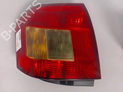 Right taillight TOYOTA COROLLA (_E12_) 2.0 D-4D (CDE120R, CDE120L_) | BP27031474C35 