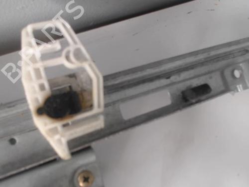 Front left window mechanism PEUGEOT 206 SW (2E/K) 1.6 16V | BP27030653C22 - Image 4