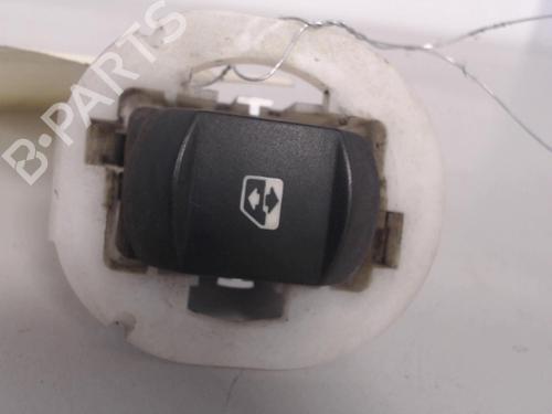 Used Right front window switch Right front window switch RENAULT MEGANE II (BM0/1_, CM0/1_) 1.5 dCi (BM02, BM13, BM2A, CM02, CM13) (101 hp) 27037168 27037168
