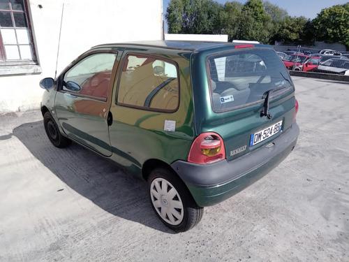 Używane Zderzak tylny RENAULT TWINGO I (C06_) 1.2 16V (C060) (60 hp) 27036545