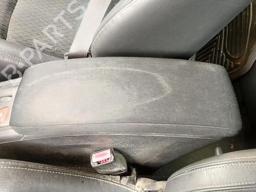 Used Armrest / Center console RENAULT LAGUNA II (BG0/1_) 1.9 dCi (BG1A, BG1V) (130 hp) 27030163