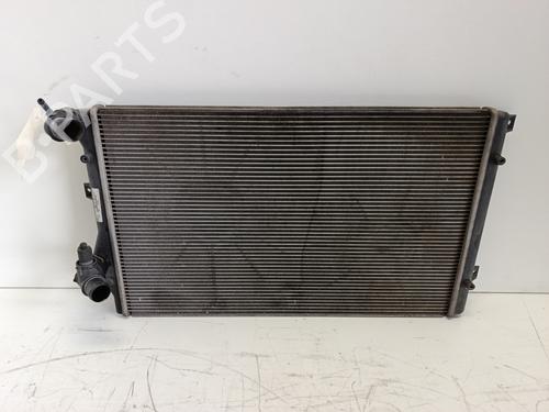 Used Water radiator Water radiator AUDI A3 Sportback (8PA) 1.9 TDI (105 hp) 29898883 29898883