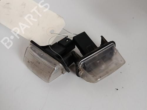 Used Licence plate light Licence plate light PEUGEOT 5008 (0U_, 0E_) 1.6 HDi (112 hp) 33737420 33737420