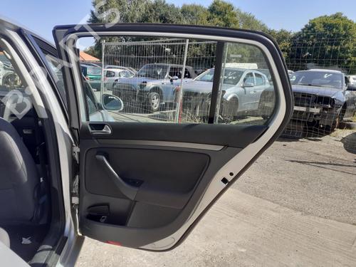 Rear right lock VW GOLF V (1K1) 1.9 TDI | BP27385892C99 