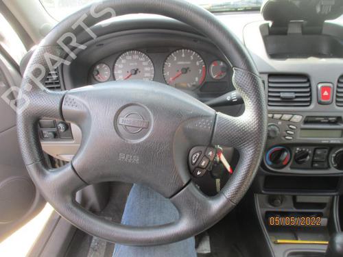 Used Steering wheel NISSAN ALMERA II Hatchback (N16) 1.5 (90 hp) 27029180