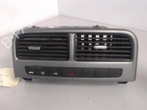 Used Air vent FIAT GRANDE PUNTO (199_) 1.3 D Multijet (75 hp) 27030971