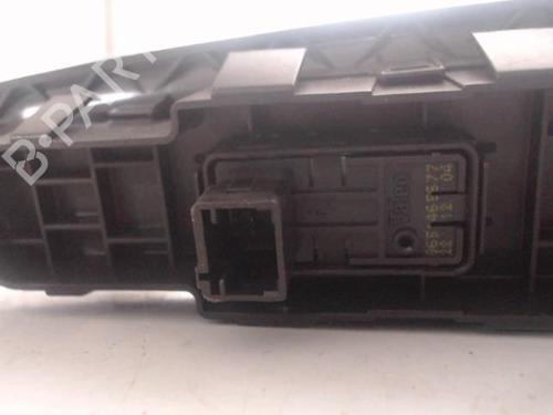 Used Right front window switch Right front window switch CITROËN C4 I (LC_) 1.4 16V (88 hp) 28619794 28619794