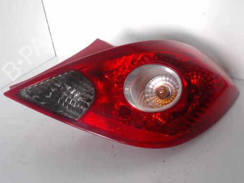 Used Right taillight OPEL CORSA D (S07) 1.3 CDTI (L08, L68) (90 hp) 27030738