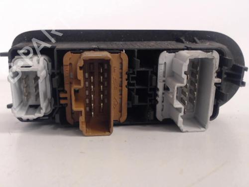 Used Left front window switch Left front window switch RENAULT SCÉNIC II (JM0/1_) 1.5 dCi (JM02, JM13) (101 hp) 27029138 27029138