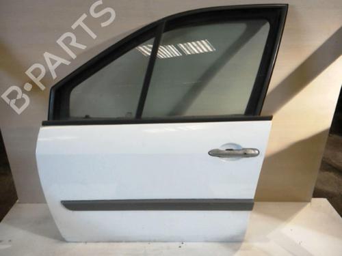 Used Left front door RENAULT SCÉNIC II (JM0/1_) 1.5 dCi (JM1E, JM16) (106 hp) 27038284