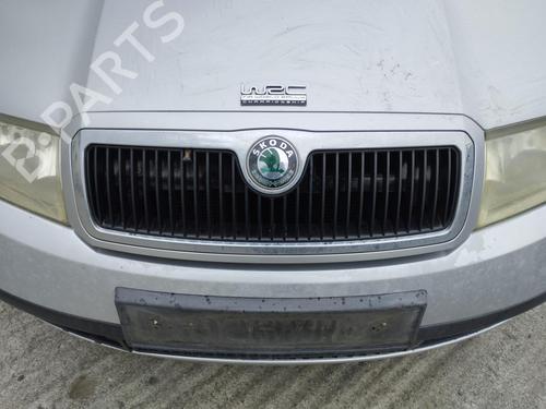 Used Grille SKODA FABIA I (6Y2) 1.9 SDI (64 hp) 27038667