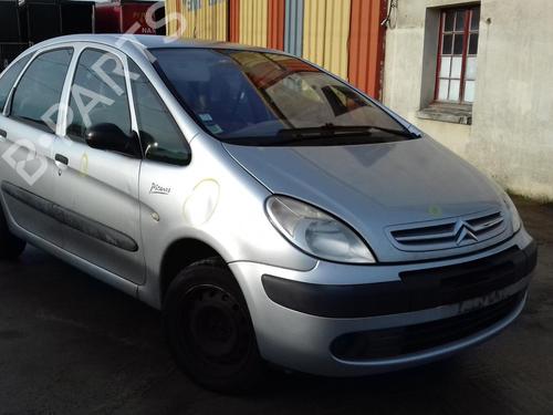 Left headlight CITROËN XSARA PICASSO (N68) 2.0 HDi | BP27036393C28 