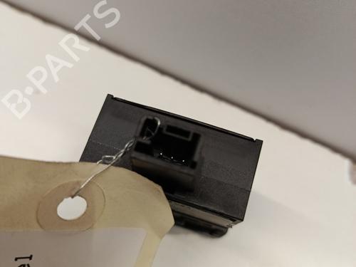 Used Headlight switch Headlight switch PEUGEOT 308 II (LB_, LP_, LW_, LH_, L3_) 1.6 BlueHDi 120 (120 hp) 29761383 29761383