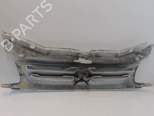 Used Grille CITROËN BERLINGO / BERLINGO FIRST Box Body/MPV (M_) 1.9 D 70 (MBWJZ, MCWJZ) (69 hp) 27033773