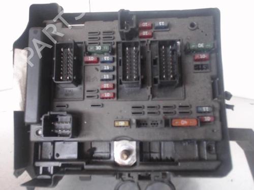 Used Fuse box Fuse box PEUGEOT 206 Hatchback (2A/C) 2.0 HDI 90 (90 hp) 27030216 27030216