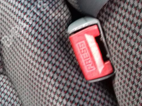 Used Seat buckle PEUGEOT 406 (8B) 1.9 TD (90 hp) 27028243