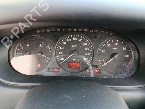 Bouton de warning RENAULT MEGANE Scenic (JA0/1_) 1.6 16V (JA0B, JA04, JA11, JA00) | BP30962642I22