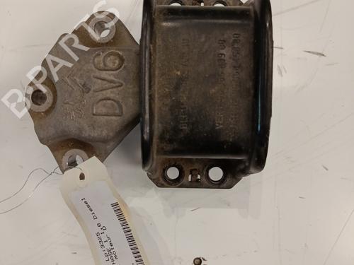 Used Engine mount PEUGEOT 308 I (4A_, 4C_) 1.6 HDi (109 hp) 29438485
