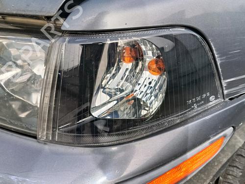 Used Left front indicator Left front indicator VOLVO V40 Estate (645) 1.9 DI (115 hp) 33198395 33198395