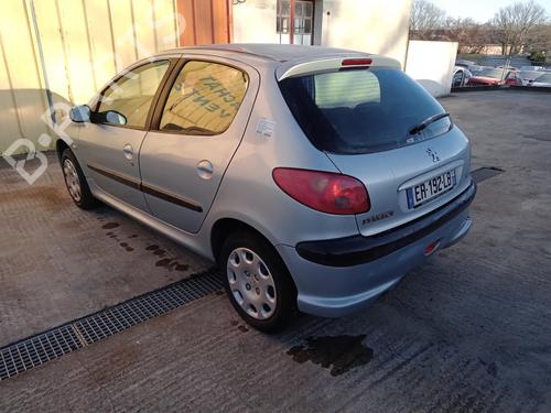 Display monitor PEUGEOT 206 Hatchback (2A/C) 1.4 HDi eco 70 | BP27036092C48 