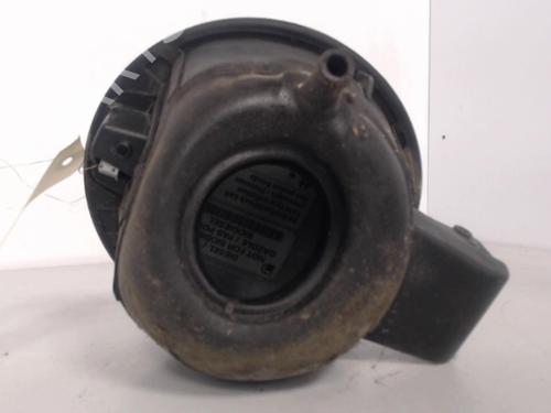 Used Fuel flap VW GOLF PLUS V (5M1, 521) 1.9 TDI (105 hp) 28796785